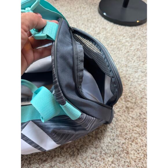 ADIDAS tote/gym bag, Medium sized; Teal & Gray; 3 pockets; gray - Picture 9 of 12